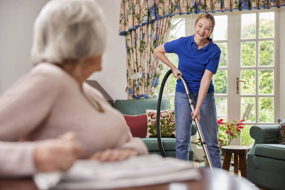 service aide à domicile intervenant agréé